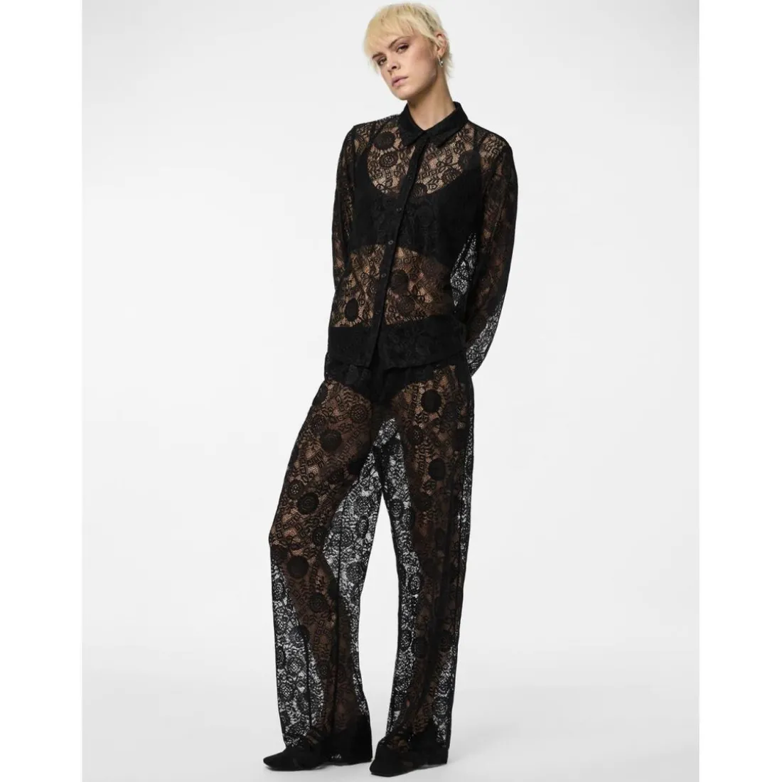 Pantalon taille haute en dentelle Colline noir Rae