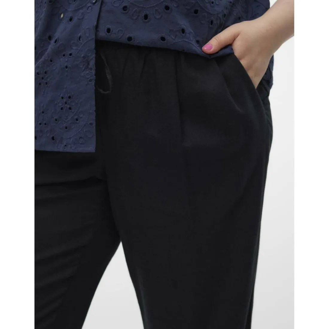 Pantalon taille moyenne noir en viscose Lucy