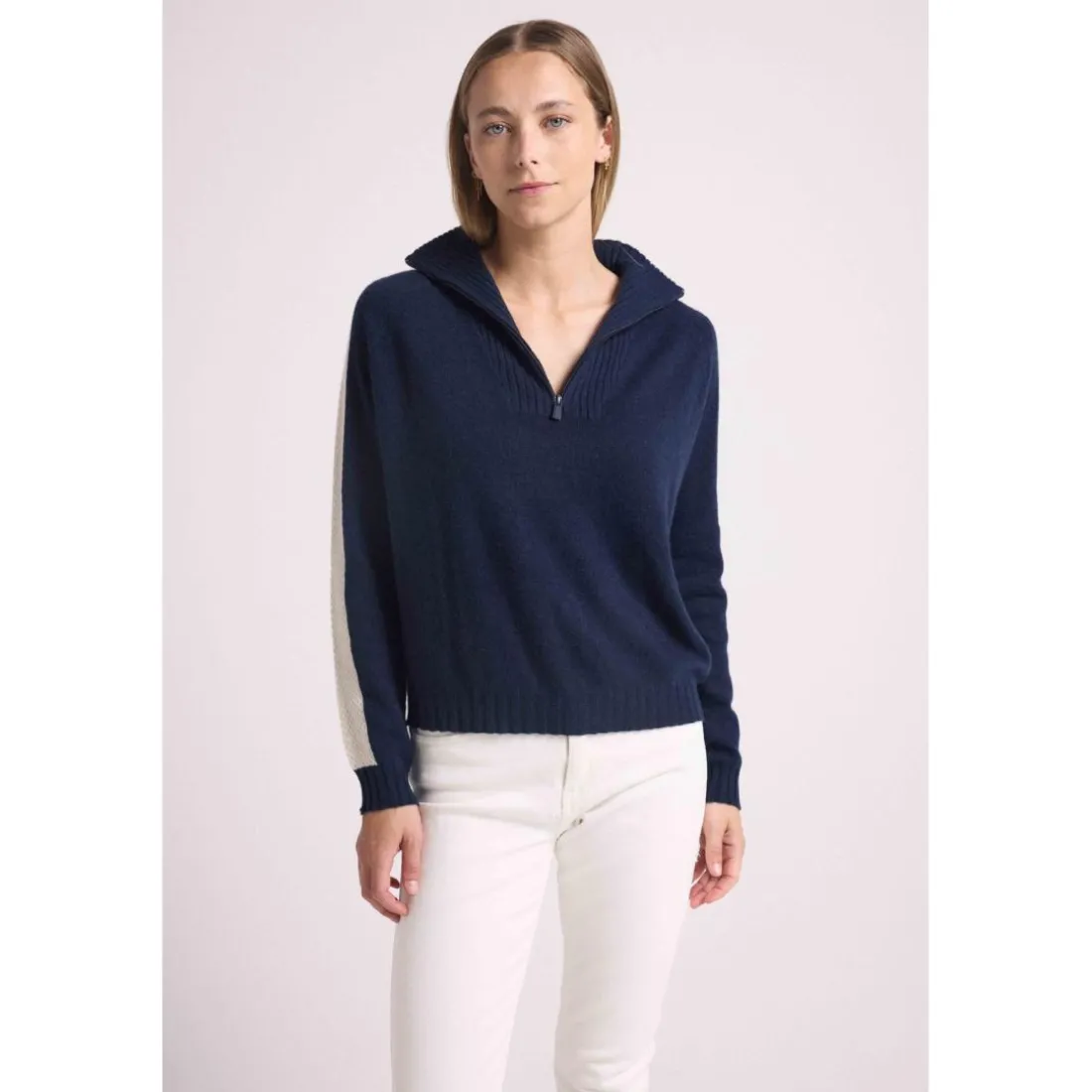 Pull col camioneur zip femme bandes manches points CAROLINE en cachemire bleu marine et blanc