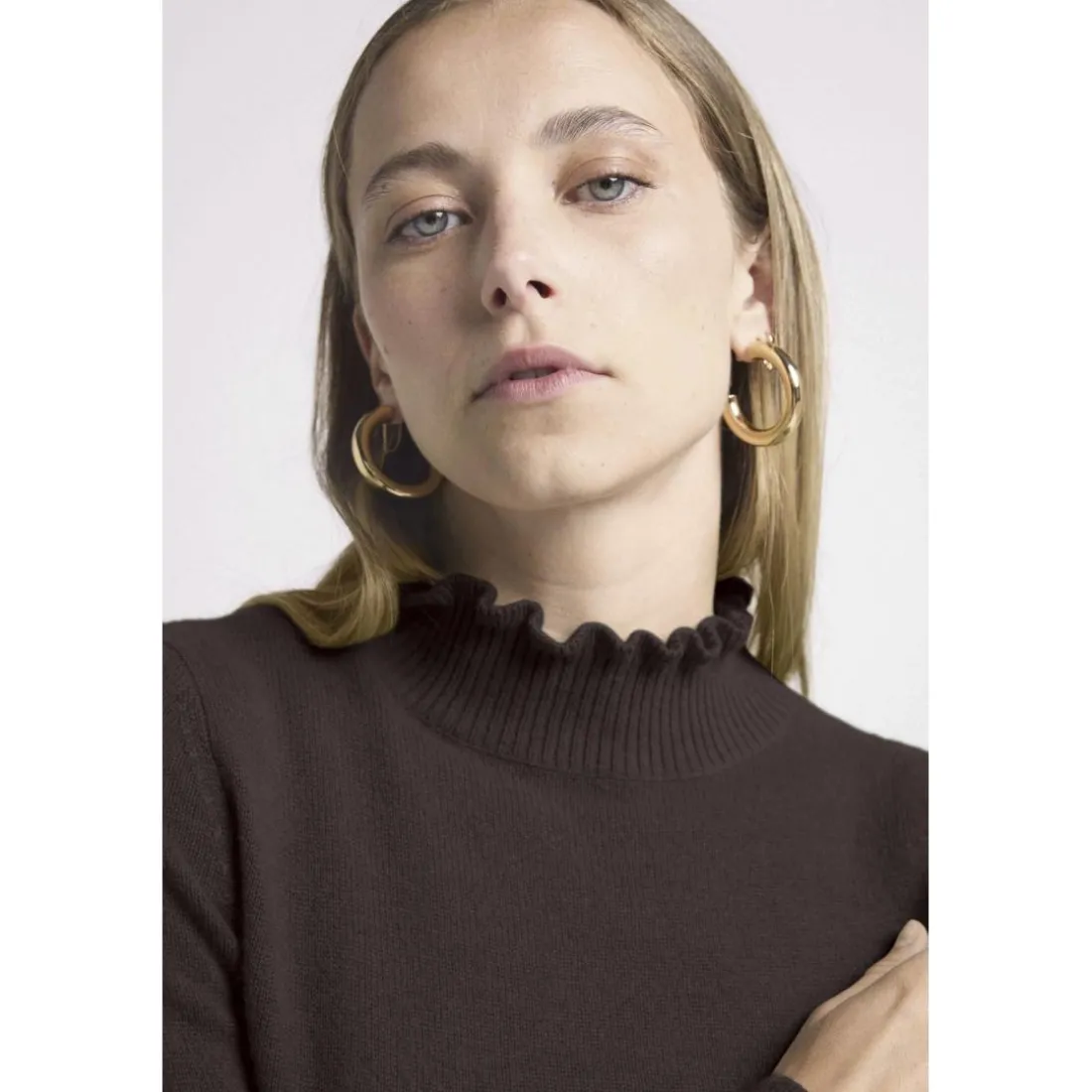 Pull col montant et poignets vagues SIMONE en cachemire chocolat