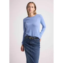 Pull col rond coudes cœurs femme ZAIME en cachemire bleu ciel et cœurs bleu roi
