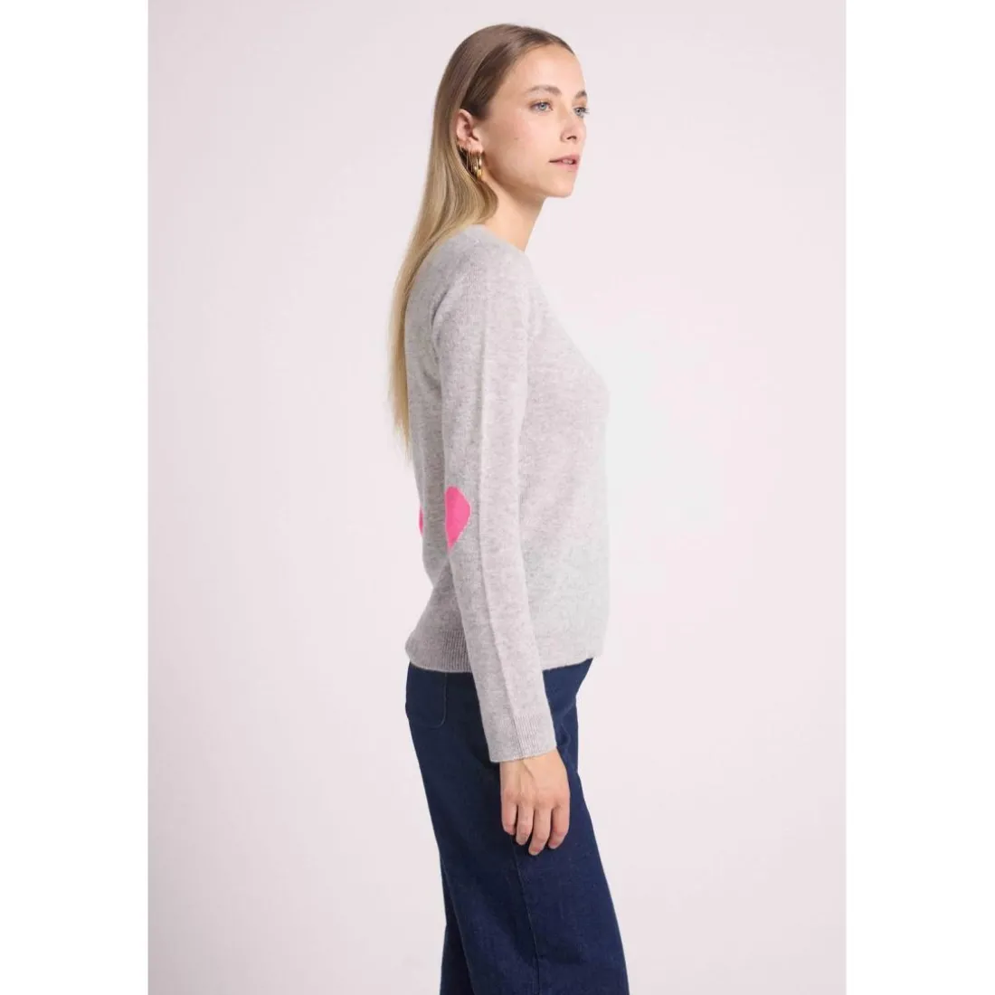 Pull col rond coudes cœurs femme ZAIME en cachemire gris et coeurs rose