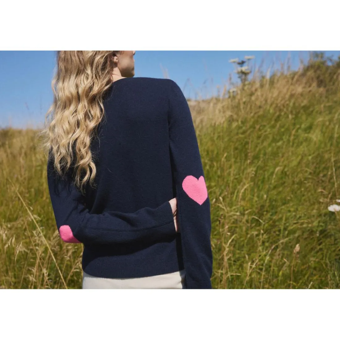 Pull col rond coudes cœurs femme ZAIME en cachemire bleu marine rose fluo