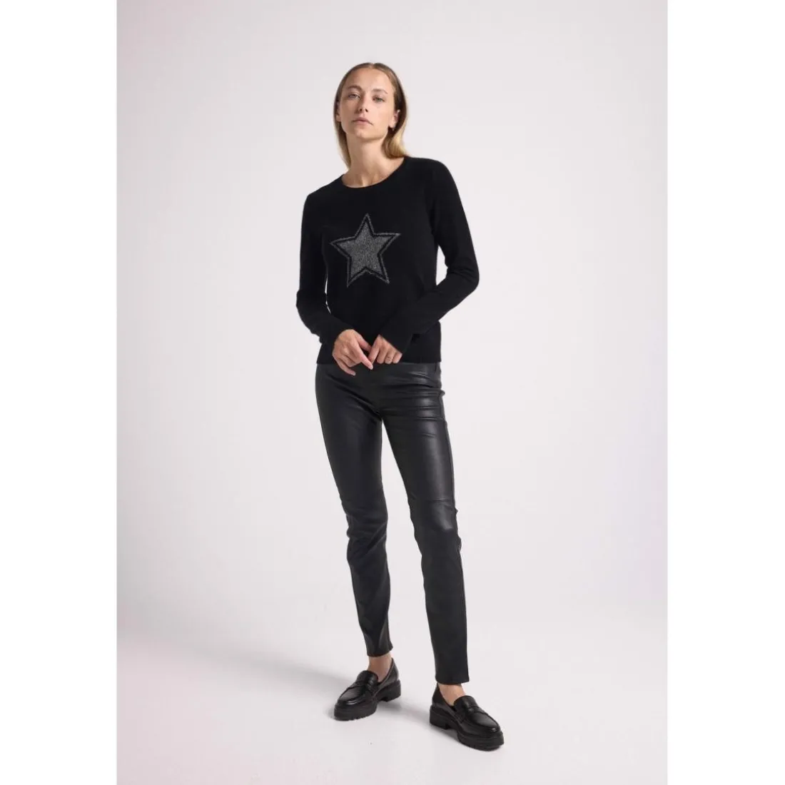 Pull col rond etoile lurex argente REBECCA V2 en cachemire noir et lurex gris