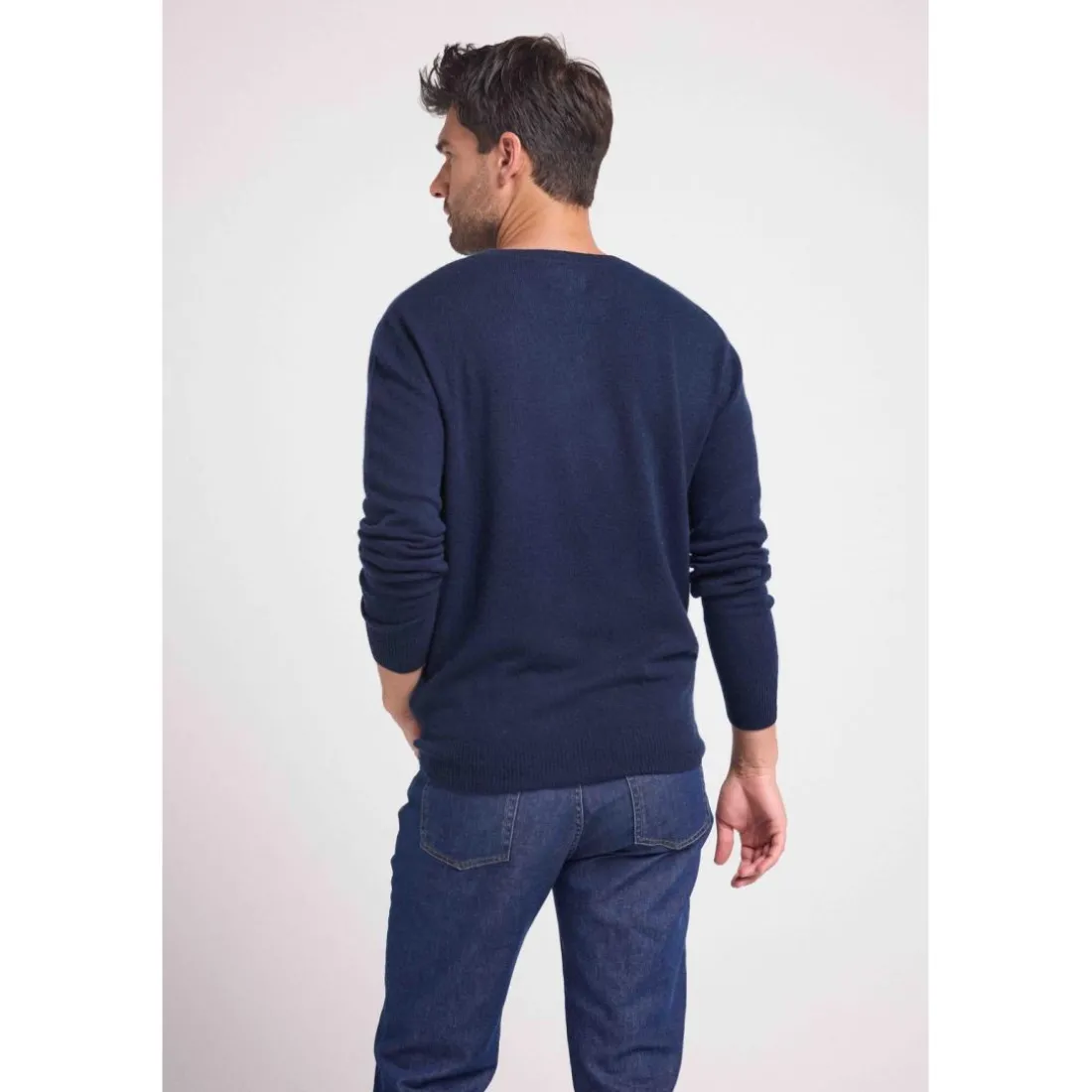 Pull col rond love heritage homme ZEMIR en cachemire bleu marine cœur rouge