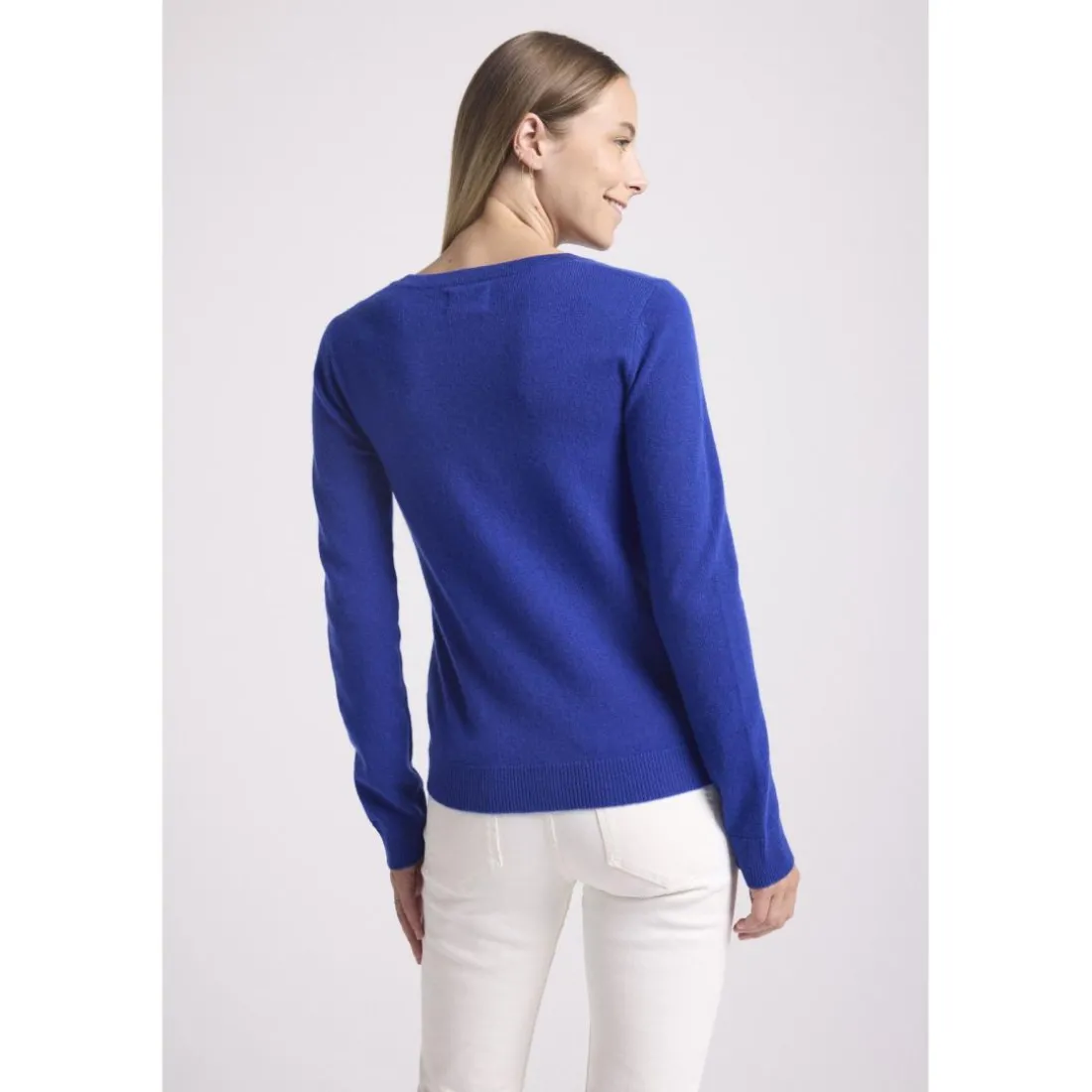 Pull col rond love heritage femme ZAPHIRA en cachemire bleu roi et cœur blanc