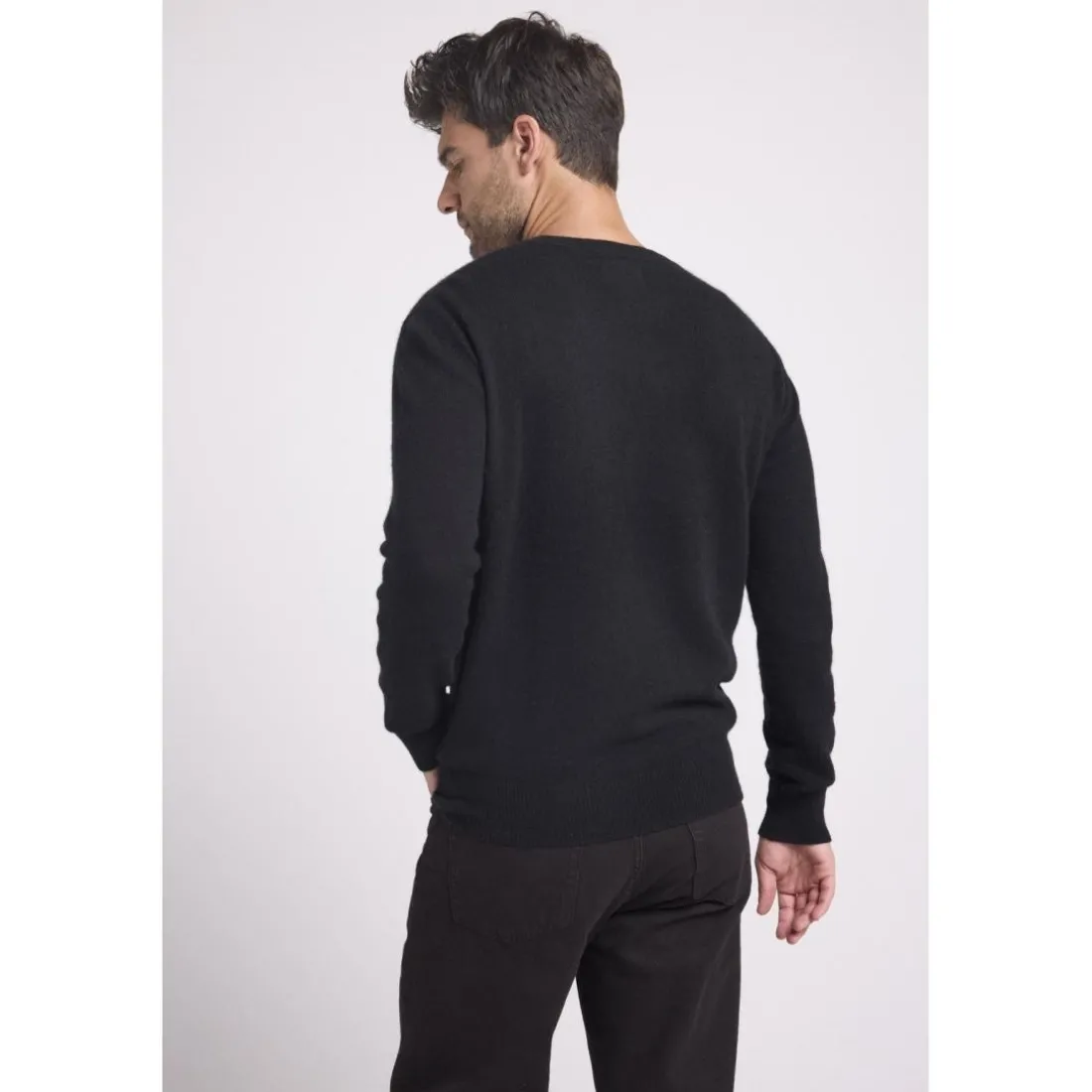 Pull col rond love heritage homme ZEMIR en cachemire noir cœur rouge