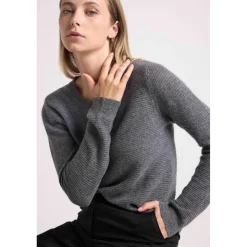 Pull col rond mailles plates JULIETTE en cachemire gris
