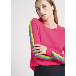 Pull col rond manches bandes arc en ciel SALSA en cachemire rose fluo