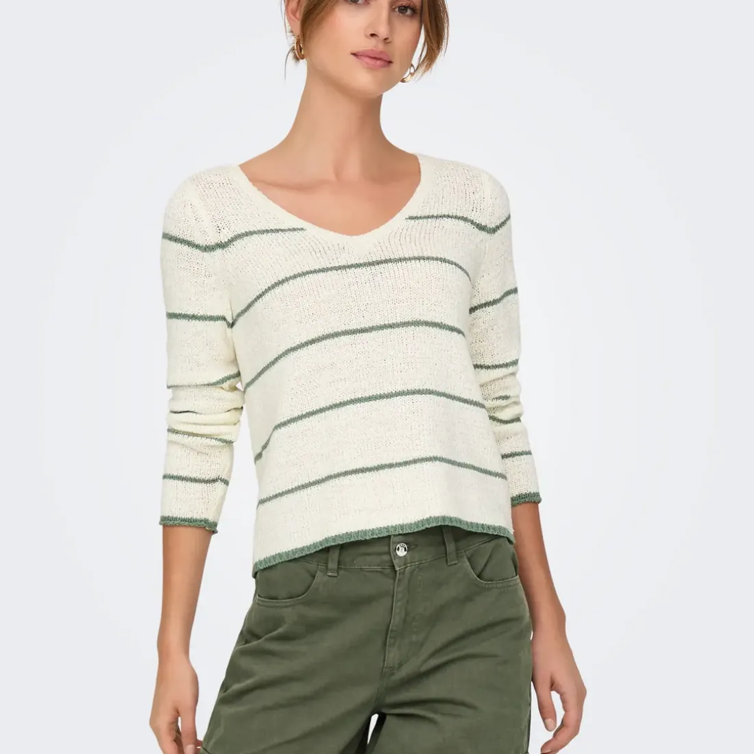 Pull Col V Geenas - Blanc cassé/ Vert Olive Tess