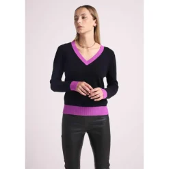 Pull col V rib contraste ZEPHANA en cachemire noir et rib violet