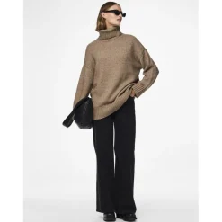 Pull en maille col montant marron Tara