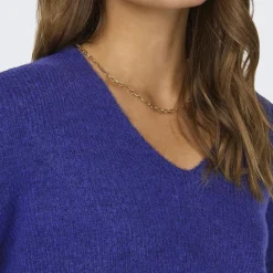 Pull en maille col V Camilla bleu Léa Jade
