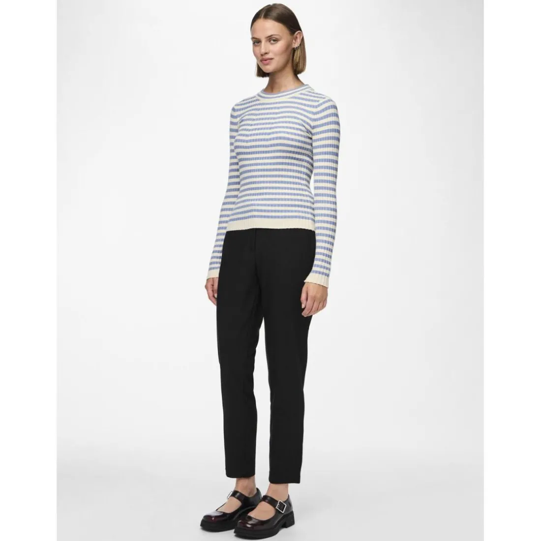 Pull en maille Crista à rayures bleu clair en viscose Ula