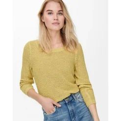 Pull en maille jaune
