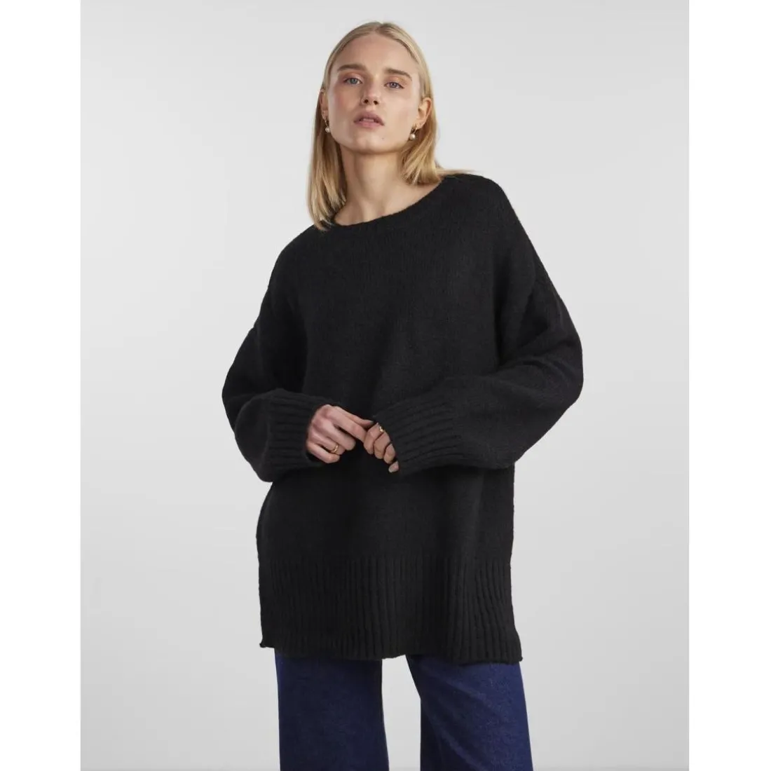 Pull en maille manches longues oversized noir Elsie
