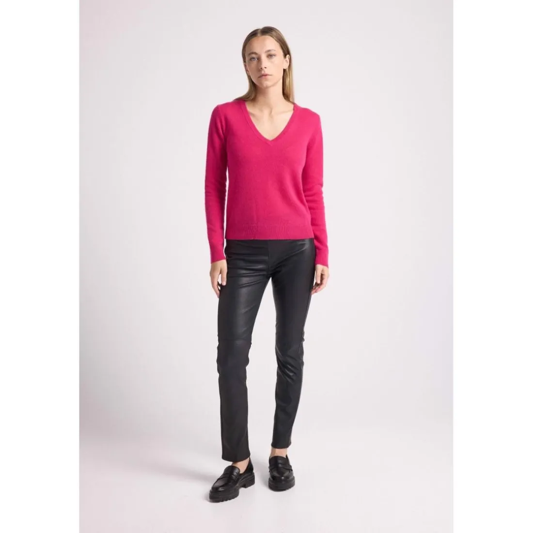 Pull femme col V ZEFINA en cachemire fuchsia