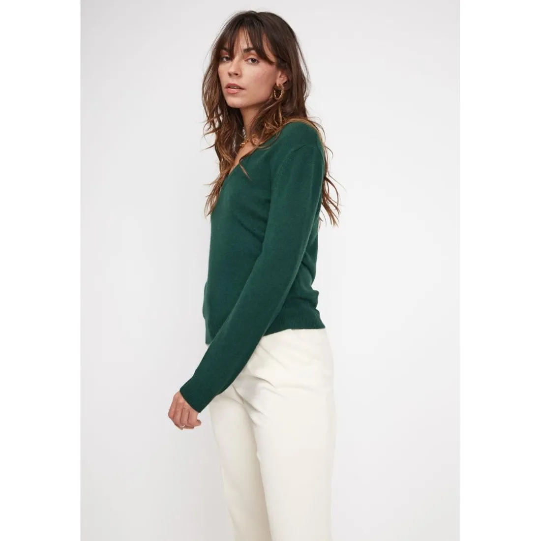 Pull femme col V ZEFINA en cachemire vert sapin