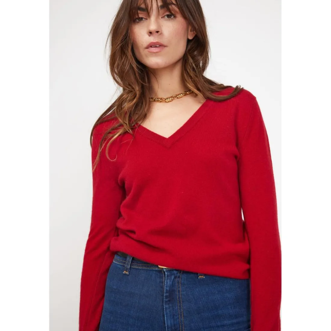 Pull femme col V ZEFINA en cachemire rouge