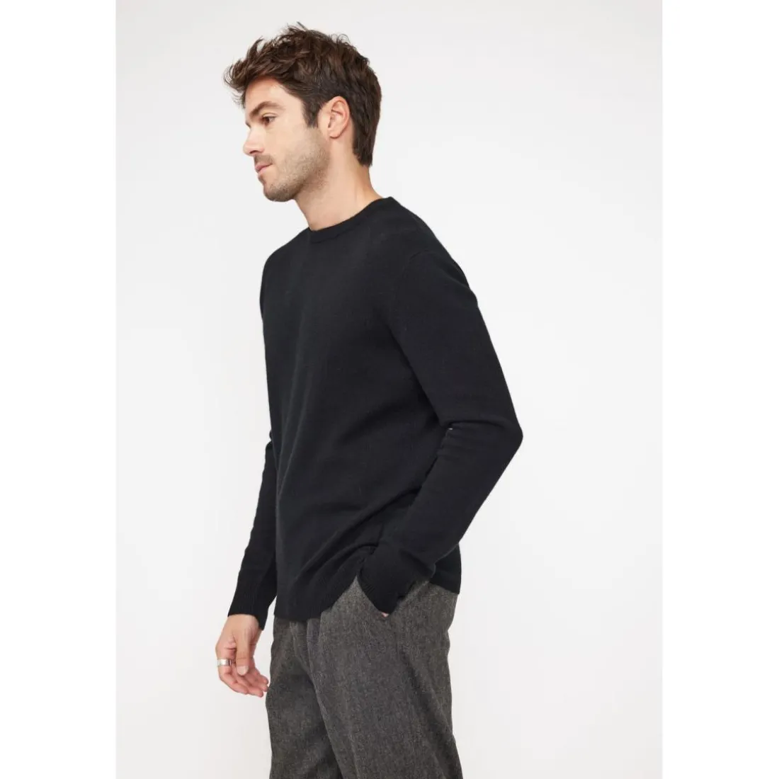 Pull homme col rond ZACH en cachemire noir