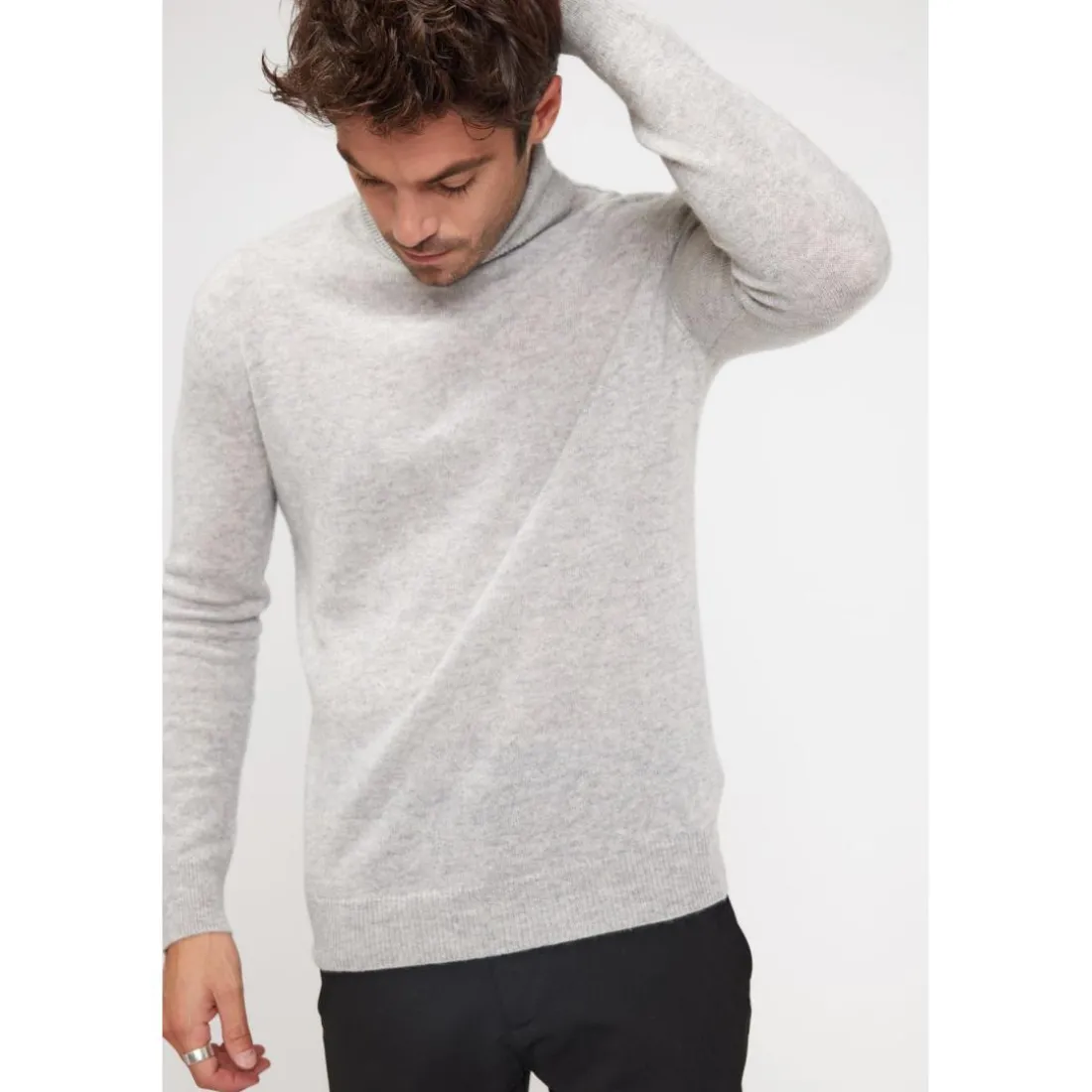 Pull homme col roule ZACHARY en cachemire gris perle