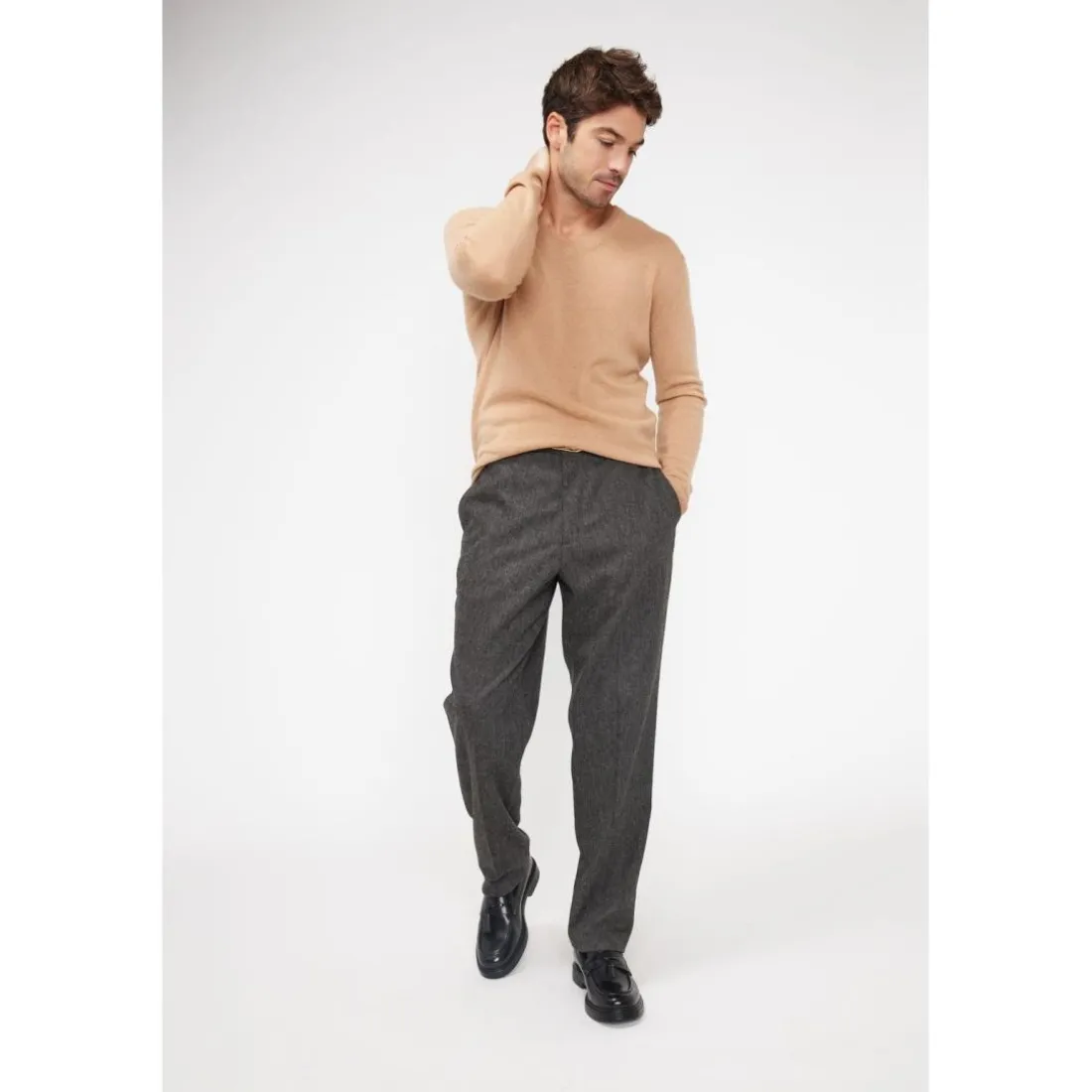 Pull homme col V ZAHER en cachemire beige
