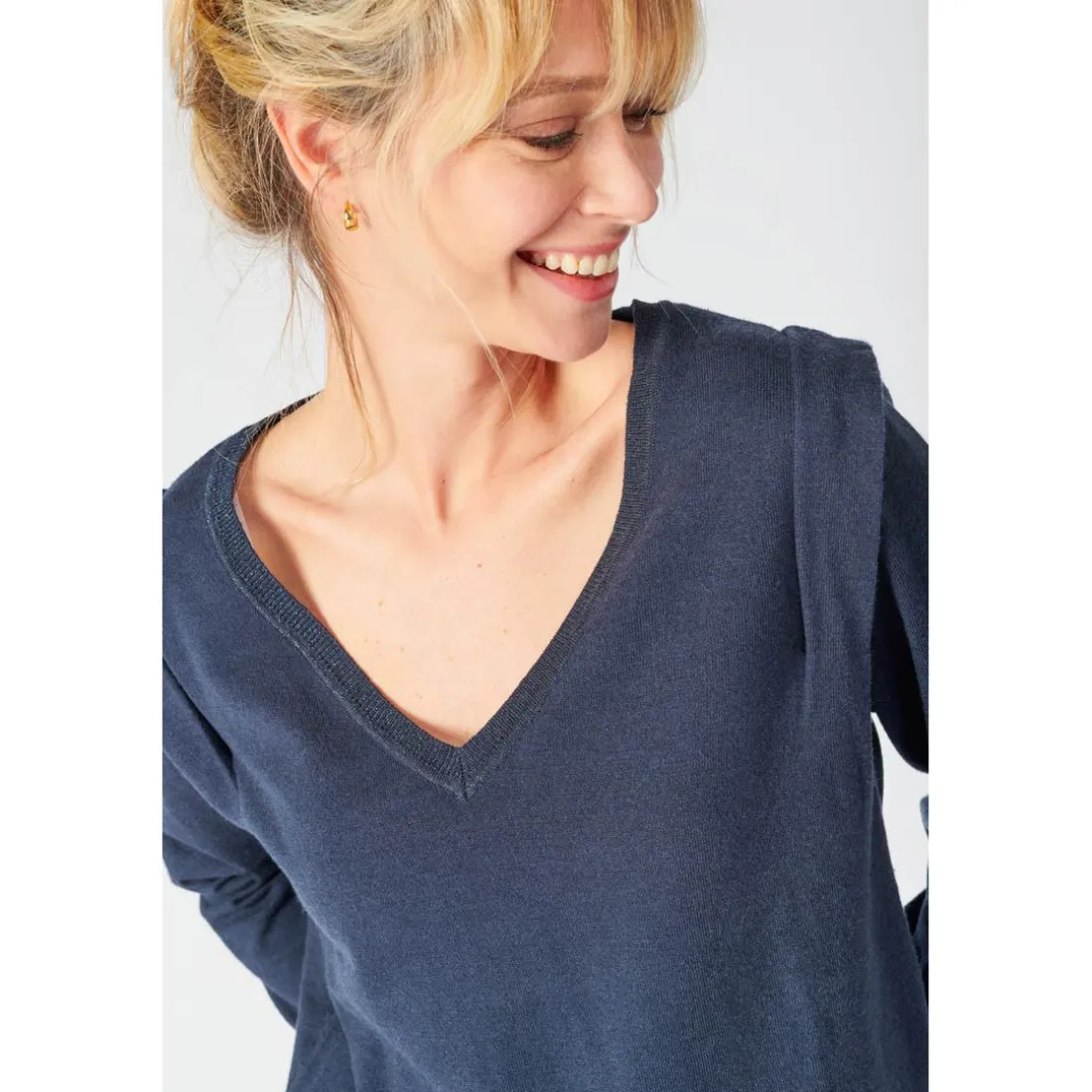 Pull Lilly bleu marine en viscose