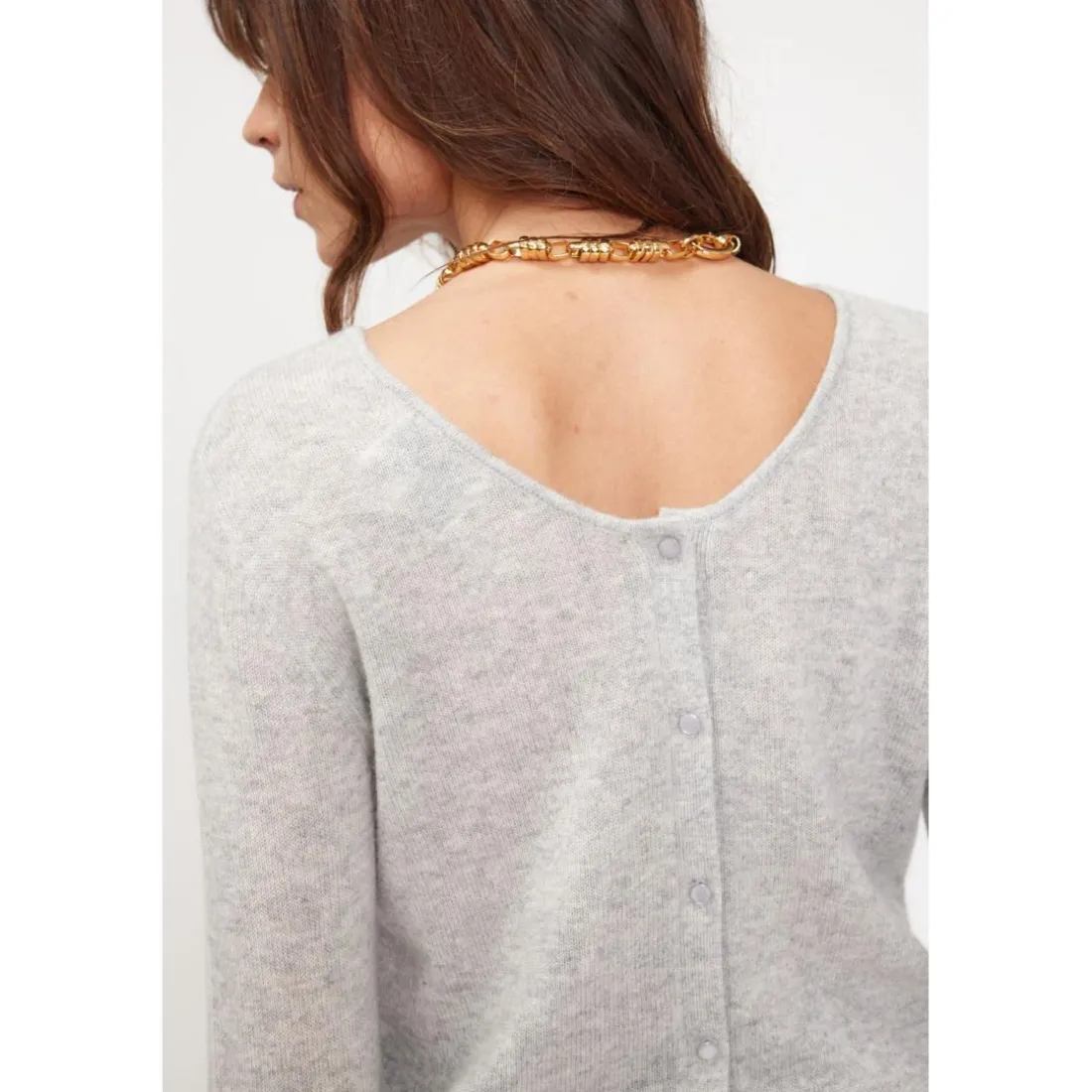 Pull reversible a boutons femme ZENIA en cachemire gris perle