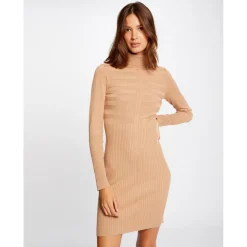 Robe ajustée col roulé maille fine beige en viscose