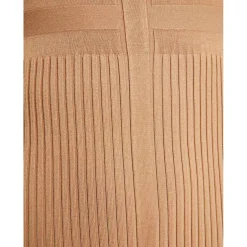 Robe ajustée col roulé maille fine beige en viscose