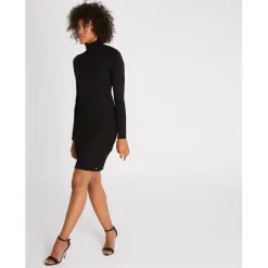 Robe ajustée col roulé maille fine noir