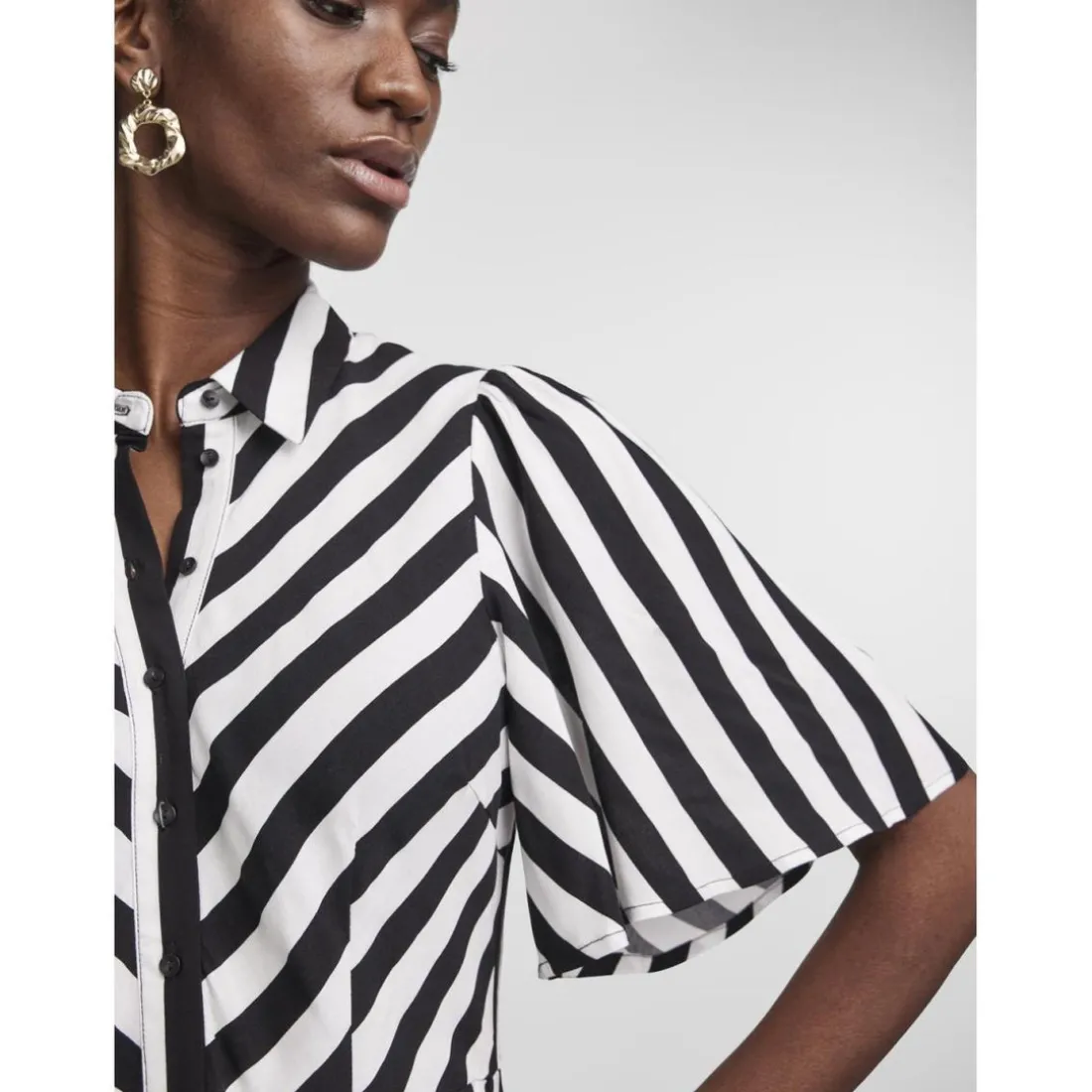 Robe chemise noir en viscose Vera