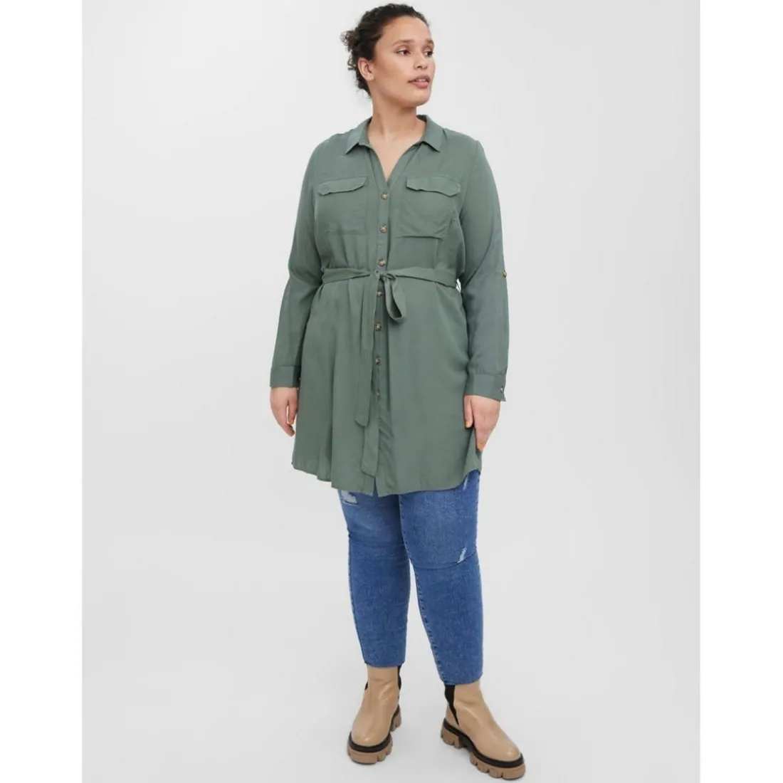 Robe courte avec col chemise vert