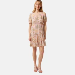 Robe courte cintrée imprimée vert