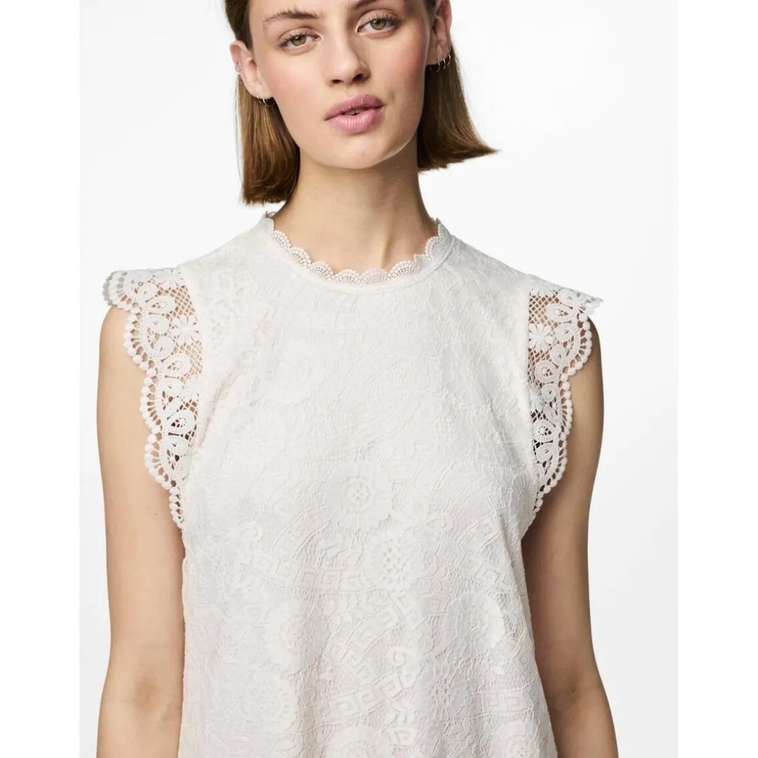 Robe courte en dentelle Colline blanc écru Daisy