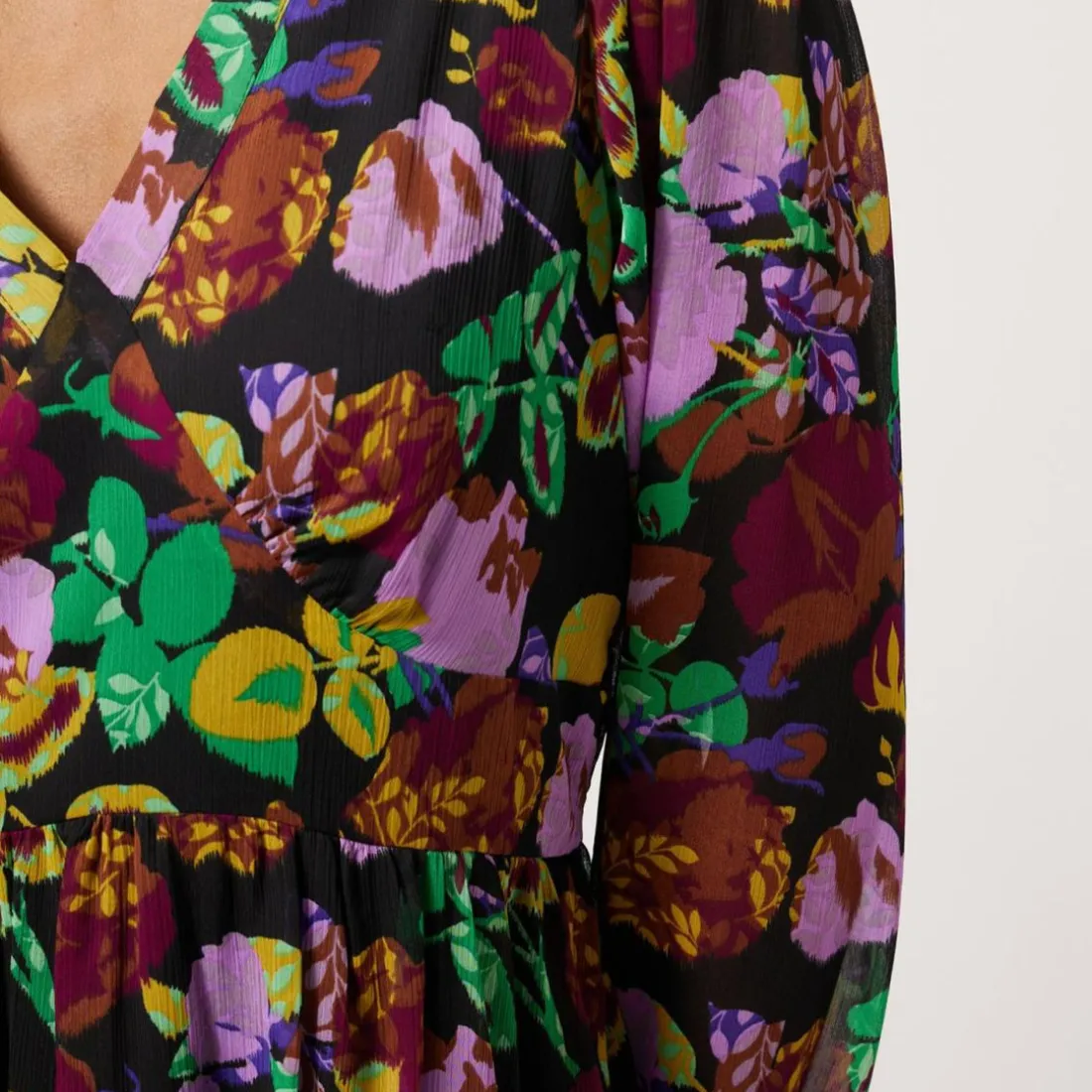 Robe courte imprimé floral noir