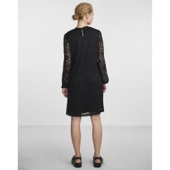 Robe courte noir en nylon