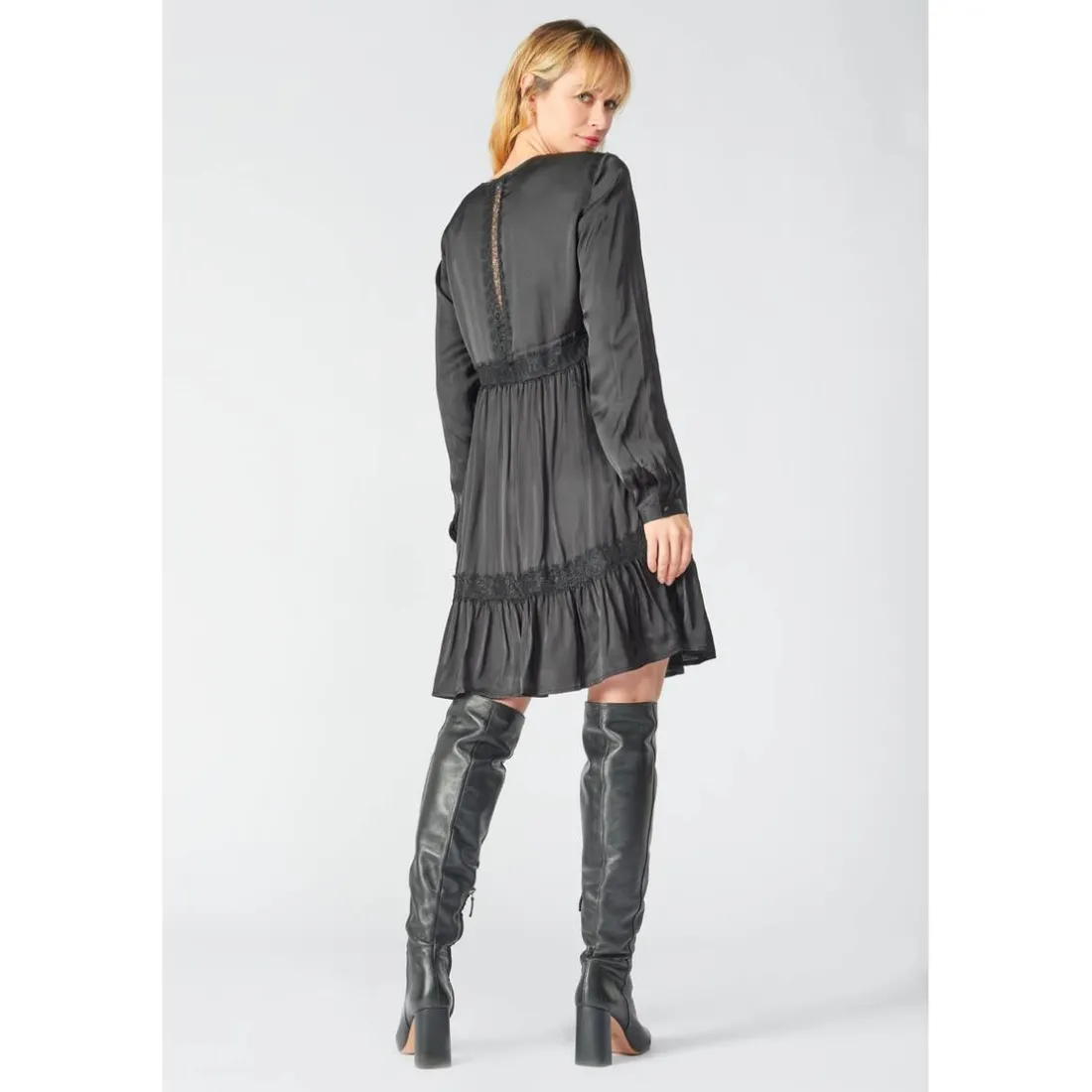 Robe droite EISE noir en viscose