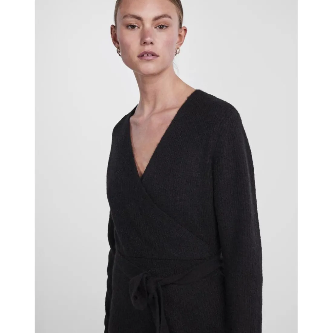 Robe en maille manches longues noir Nea