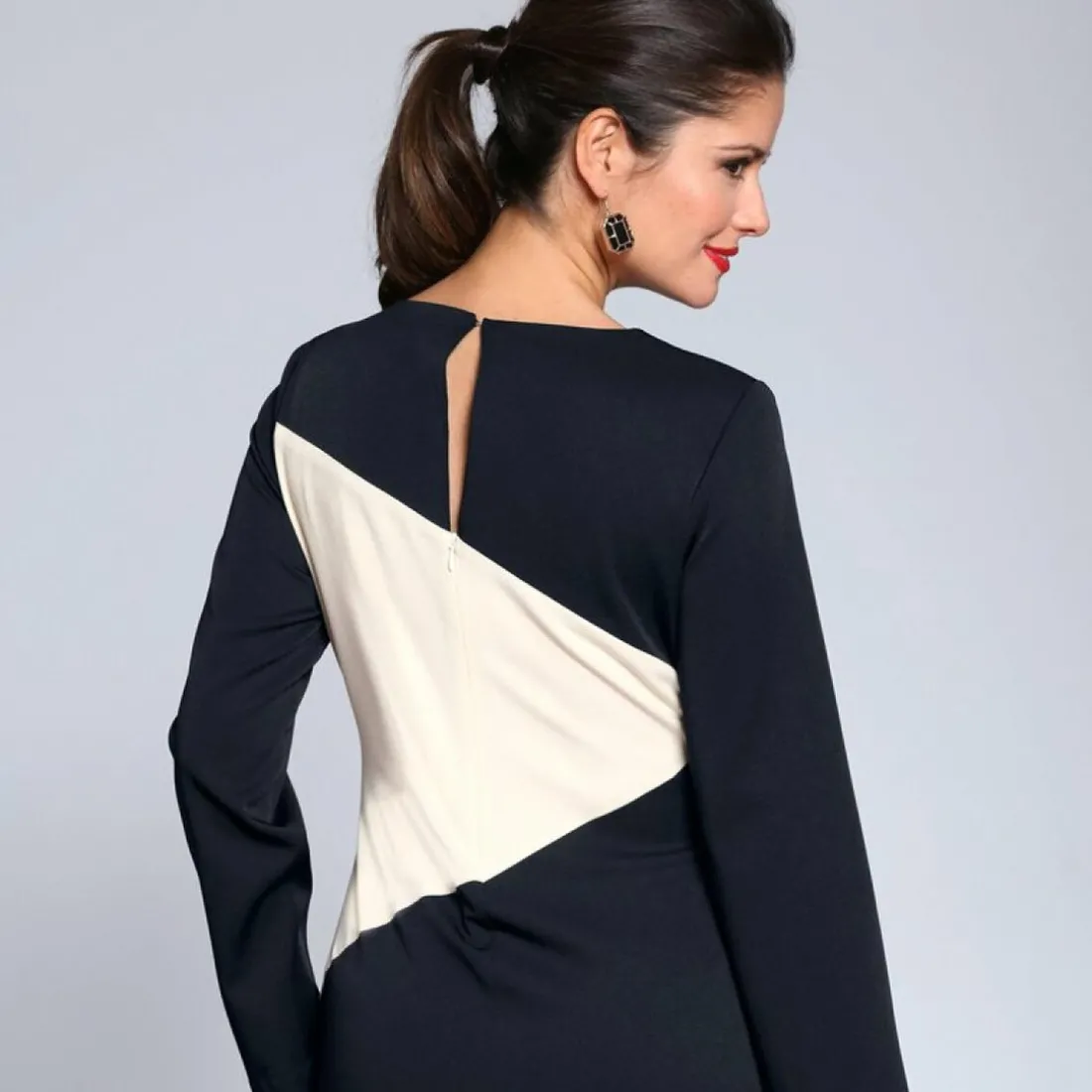 Robe habillée courte femme - LOT
