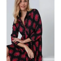 Robe imprimée manches 3/4 avec empiècements noir