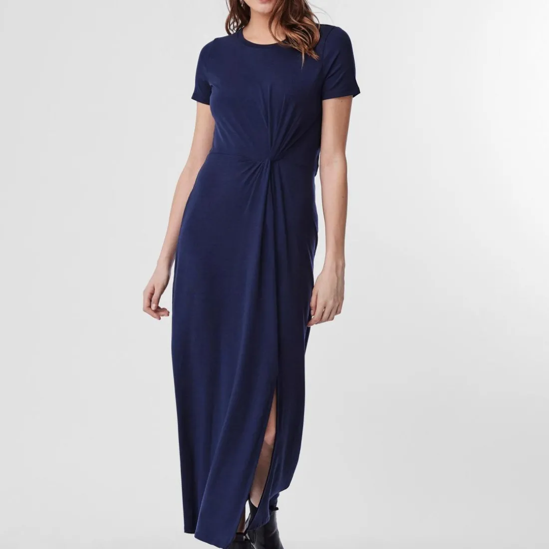 Robe longue Slim Fit Col rond Manches courtes bleu