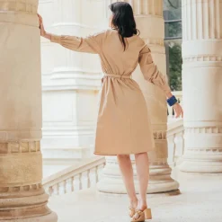 Robe manches longues ceinturée en popeline beige Dali Réédition