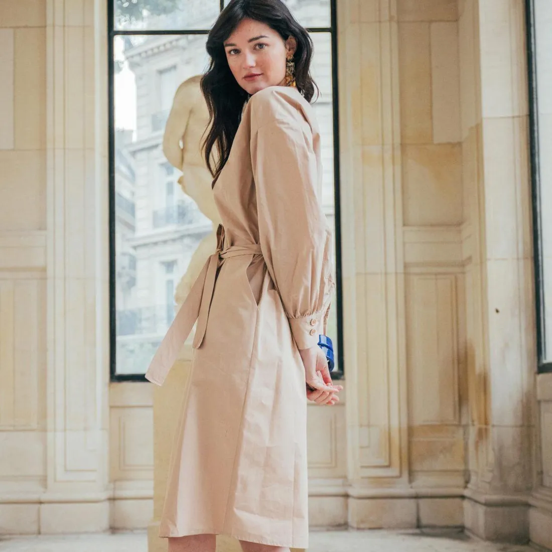 Robe manches longues ceinturée en popeline beige Dali Réédition