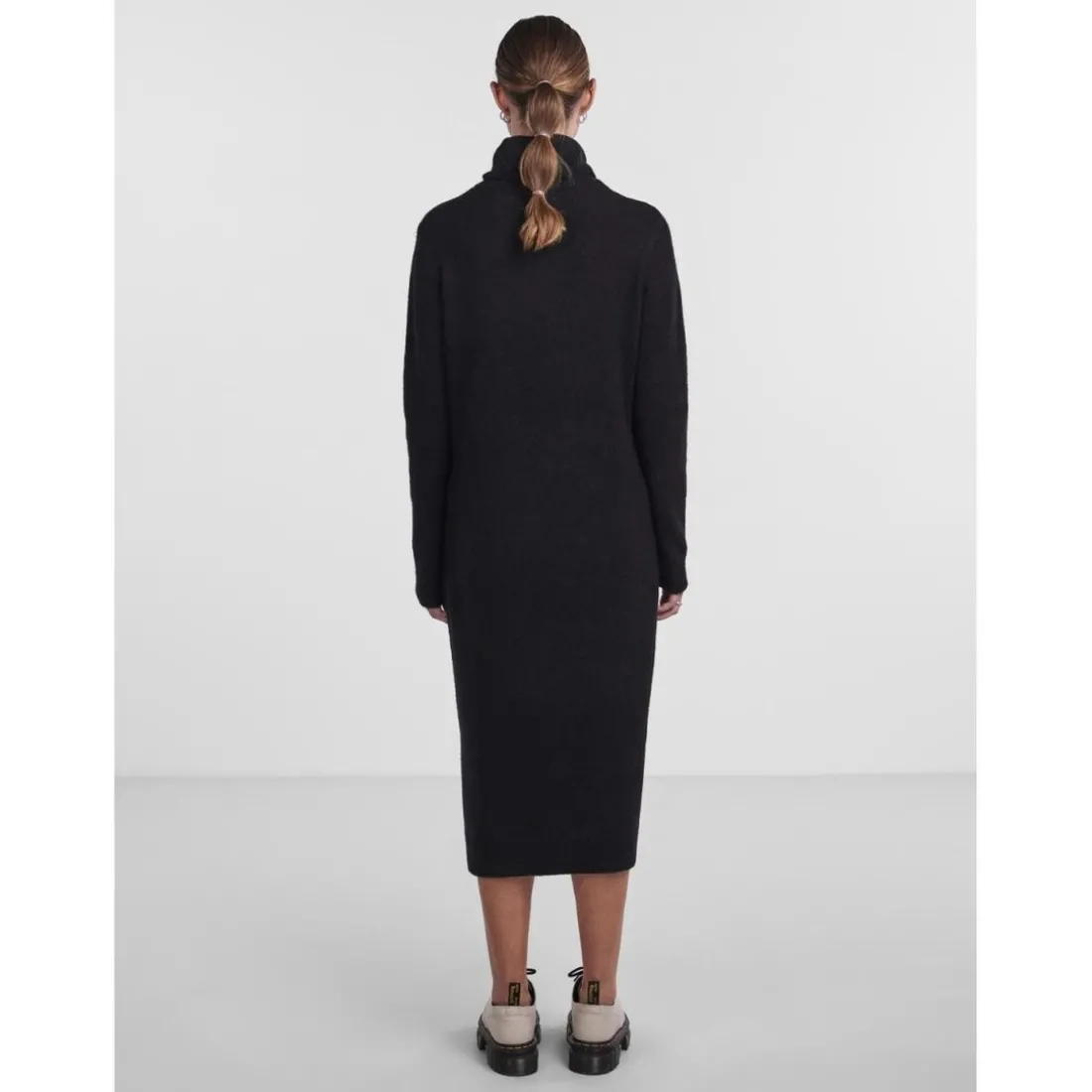Robe midi en maille noir Vera