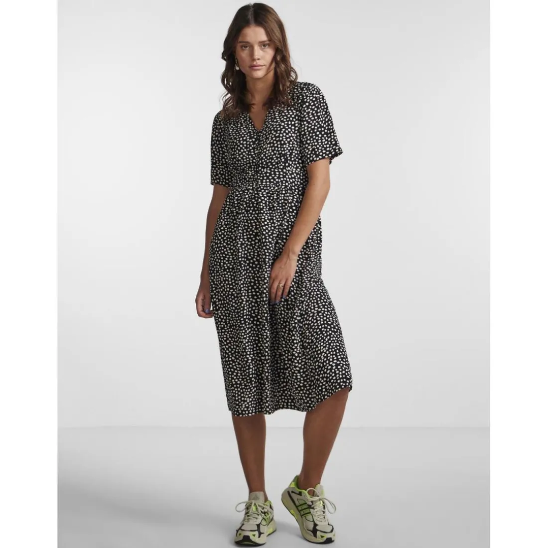 Robe midi Tala noir en viscose Cara