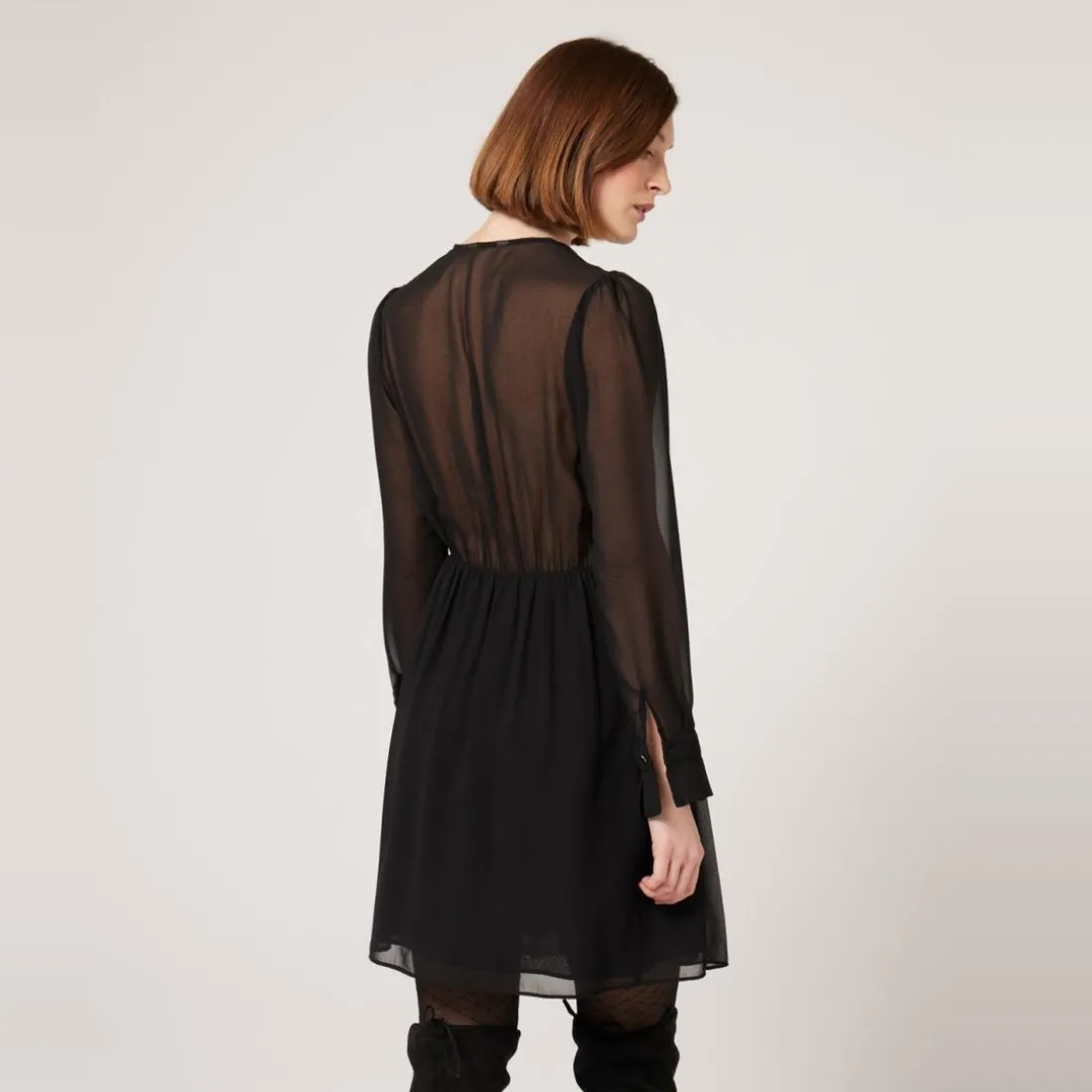 Robe noir
