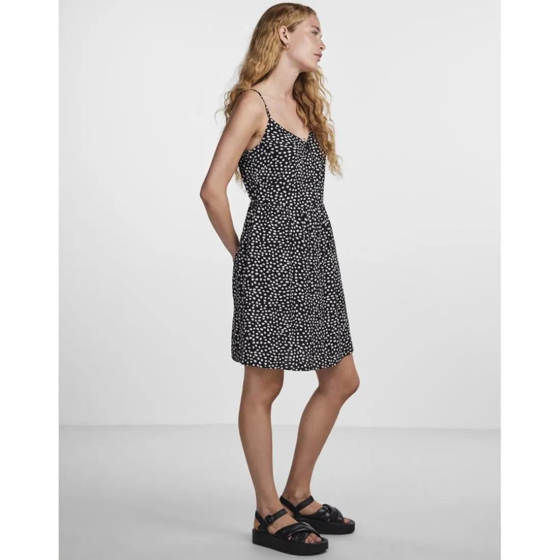 Robe nuisette Tala noir en viscose Juno