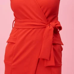 Robe portefeuille ceinturée unie rouge