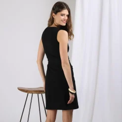 Robe portefeuille ceinturée unie noir